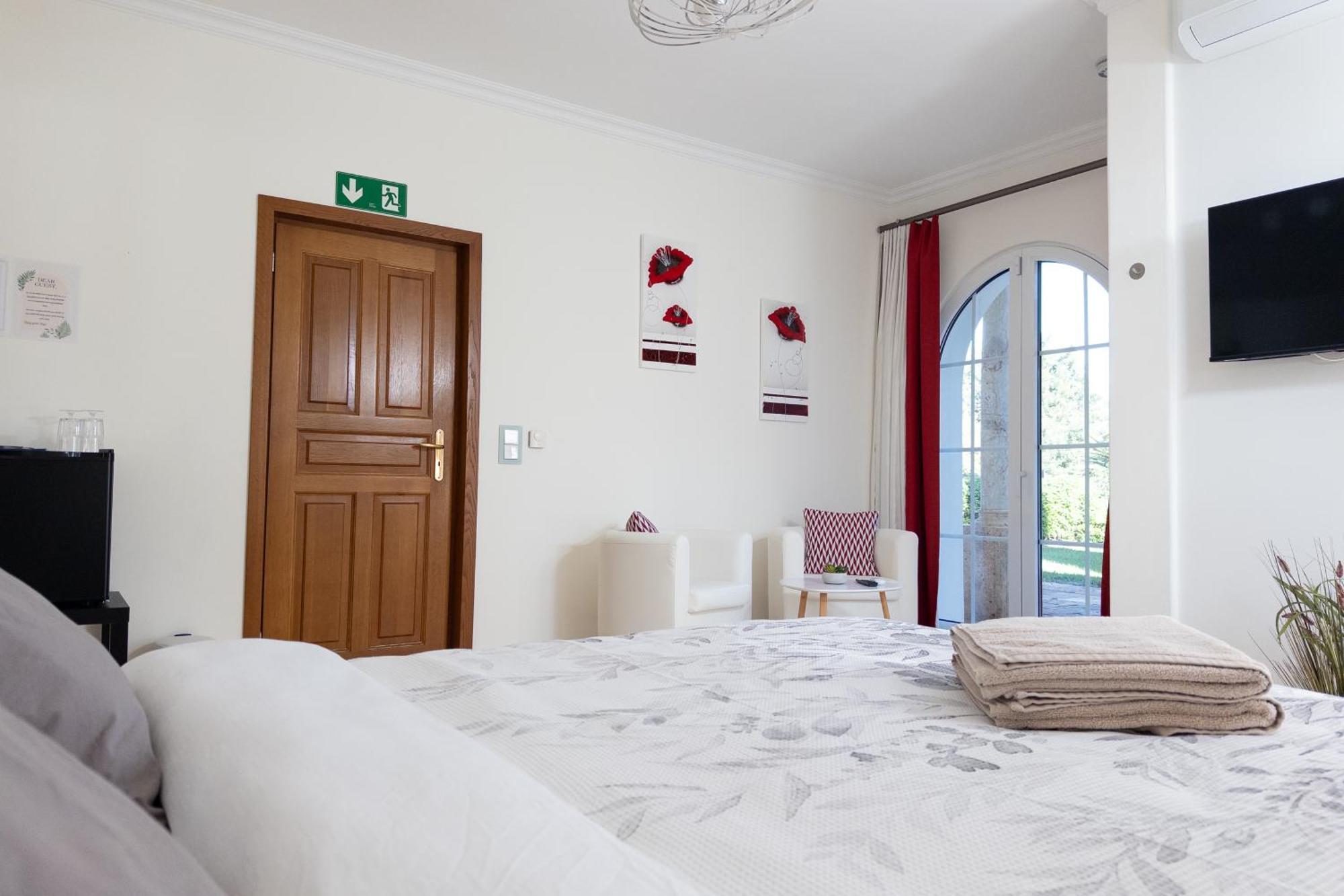 Vila Relaxmountain B&B São Bartolomeu de Messines Exterior foto